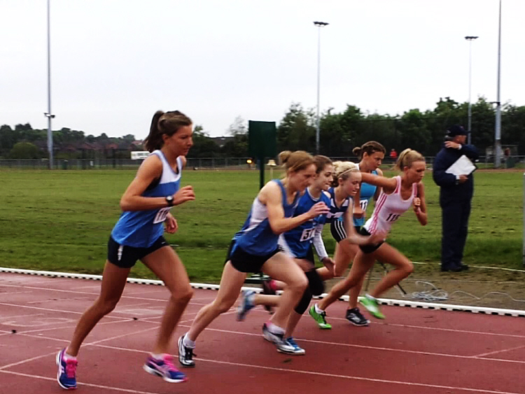 Womens 800m